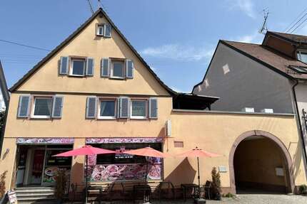 Haus zum Kaufen in Eichstetten 720.000,00 € 324 m²
