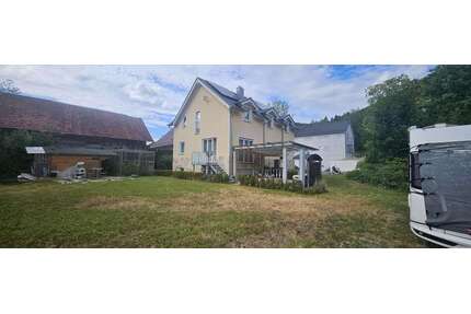 Haus zum Kaufen in Reutlingen 780.000,00 € 209 m²