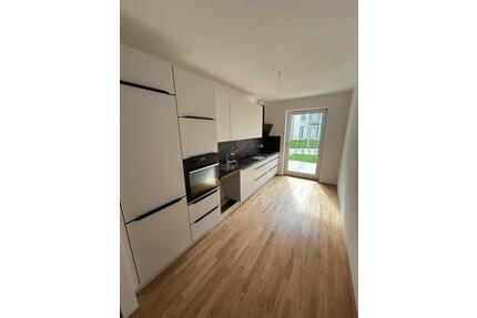 Wunderschöne neue Wohnung mit Garten, hochwertiger Nolte Küche und direkt in Darmstadt
