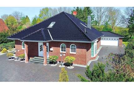 Haus zum Kaufen in Wasbek 995.000,00 € 241 m²