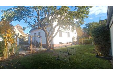 Modernisiertes Zweifamilienhaus KfW55A+ - Langenhagen Engelbostel