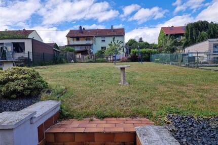 Einseitig angebautes FH mit Garten und 2 Garagen in ruhiger Lage 66539 NeunkirchenFurpach