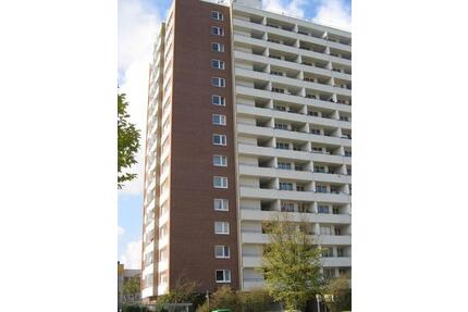 Schöne 3 Zimmer-Wohnung über 2 Etagen mit 2 Balkonen - Bremen Neustadt