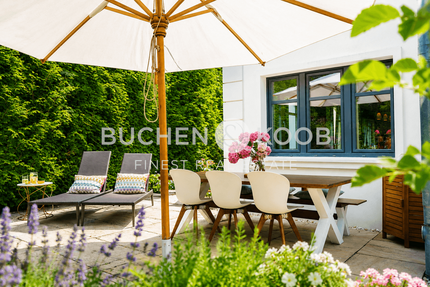 Haus zum Kaufen in Hamburg 2.200.000,00 € 231 m²