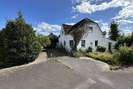 Haus zum Kaufen in Bliesdorf 99.000,00 € 173 m²