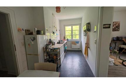 Schöne Wohnung in grüner Lage:) - Leipzig Ost