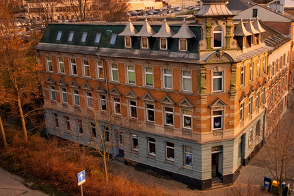 Haus zum Kaufen in Gera 640.000,00 € 588.66 m²