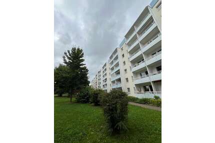 Wohnung zum Kaufen in Chemnitz, OT Helbersdorf 37.000,00 € 56.29 m²