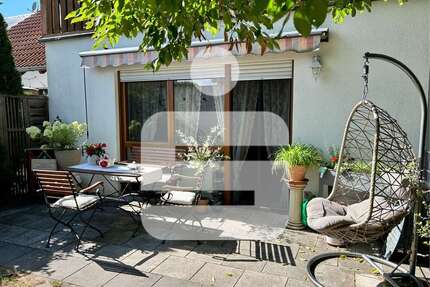 Wohnung zum Kaufen in Adelsdorf 165.000,00 € 50 m²