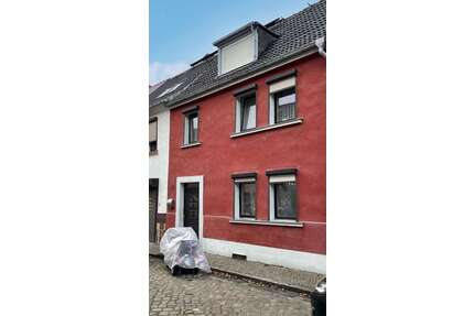 Haus zum Kaufen in Bernburg 48.500,00 € 90 m²