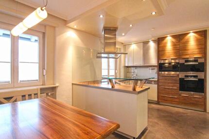 Hochwertige 5½-Zimmer-Wohnung mit Balkon in Kappelrodeck-Waldulm