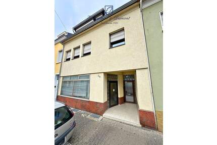 Wohn- und Geschäftshaus, 410m² Gesamtfläche in ruhiger Seitenstraße von Saarbrücken-West