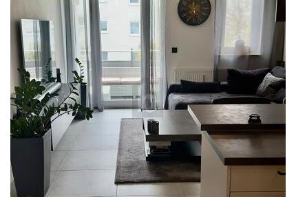 FELDRAND: MODERN, RUHIG & MIT BALKON - Laichingen