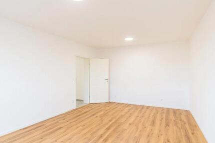 Helle moderne 2 Zimmerwohnung - 1.100,00&nbsp;EUR Kaltmiete, ca.&nbsp; 65,00&nbsp;m&sup2; in Fürth (PLZ: 90768) Atzenhof