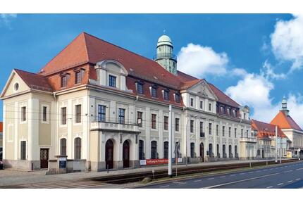 schöne 1,5 ZKB Wohnung im DG mit Fahrtsuhl imitten v. Görlitz