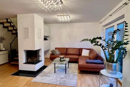 Schönes Reihenhaus mit Einliegerwohnung in BeutelsbachWeinstadt