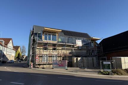 Erstbezug kernsanierte Wohnung 111m2 4-Zimmer NEU mit großem Balkon - Frankenhardt