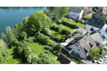 Haus zum Kaufen in Düsseldorf 1.390.000,00 € 261 m²