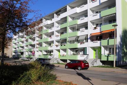 Erdgeschosswohnung mit ebenerdiger Dusche und Aufzug - Dessau-Roßlau