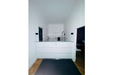 Büro in Hamburg 6.210,30 € 174.58 m²