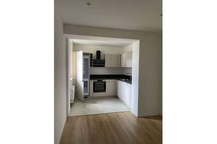 Wohnung zum Mieten in Berlin 1.310,04 € 67.34 m²