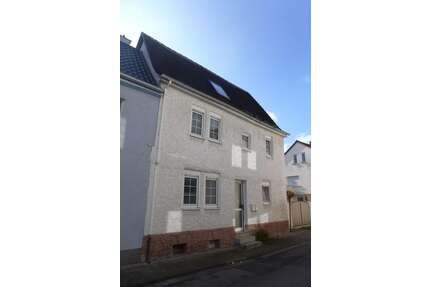 Haus zum Kaufen in Gernsheim 219.000,00 € 135 m²