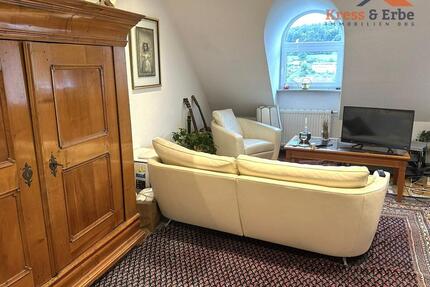 Möbliertes 2 Zimmer-Appartement mit Balkon und Küchenzeile in sehr gepflegter Wohnanlage - Bad Brückenau