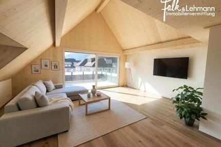 ++ Bezugsfrei: sonnige Maisonette-Wohnung mit EBK, Stellplatz und Balkon in Zentrumsnähe von Zell ++ - Zell am Harmersbach