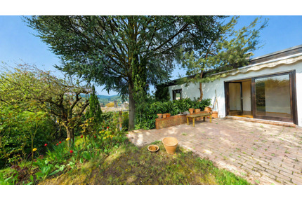 Einfamilienhaus in begehrter Lage mit Garten und Panoramablick - Bammental