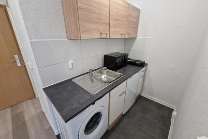 *300 € Gutschein sichern! Dein neues Zuhause: Moderne 1-Zimmer-Wohnung mit EBK in Brandenburg - Brandenburg an der Havel