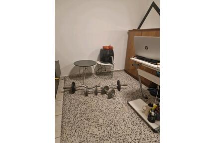 1 Zimmer in 3er Wohnung ab sofort - Ludwigshafen am Rhein Ludwigshafen-Hemshof