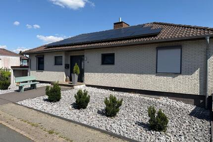 Kernsaniertes Einfamilienhaus 1.281qm Grundstück in Silberborn - Holzminden