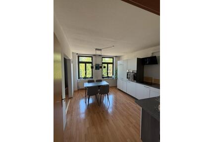 2-Zimmer-Wohnung Stadtmitte - 700,00&nbsp;EUR Kaltmiete, ca.&nbsp; 54,00&nbsp;m&sup2; in Rostock (PLZ: 18055)