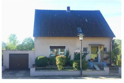 Ohne Makler zu verkaufen: Haus mit großem Garten in Lemgo