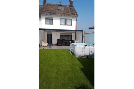 Haus zu verkaufen - 410.000,00&nbsp;EUR Kaufpreis, ca.&nbsp; 131,50&nbsp;m&sup2; in Mönchengladbach (PLZ: 41179) West