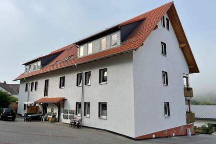 Moderne möblierte Wohnung mit ca. 42 m² im Erdgeschoss mit Fahrstuhl, EBK in Körle für Investor