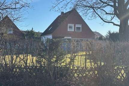 Haus zum Kaufen in Eutin 325.000,00 € 106.58 m²