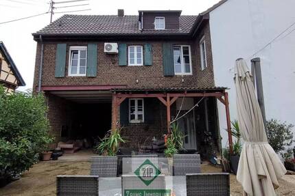 Reiterhof mit 4 Schlafzimmern in Zülpich