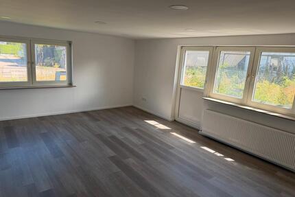 2 Fam Haus zu verkaufen in Liebenscheid - Hellenhahn-Schellenberg