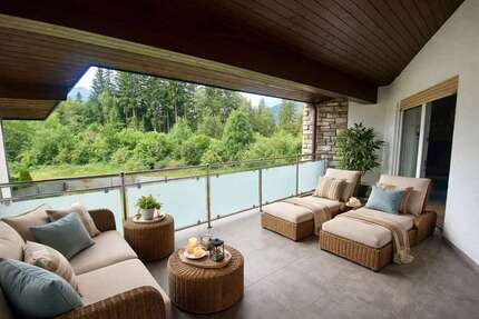 Haus zum Kaufen in Inzell 1.200.000,00 € 371 m²