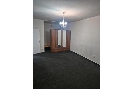 1. Zimmerwohnung zu vermieten - 1.150,00&nbsp;EUR Kaltmiete, ca.&nbsp; 35,00&nbsp;m&sup2; in Berlin (PLZ: 10999) Friedrichshain-Kreuzberg