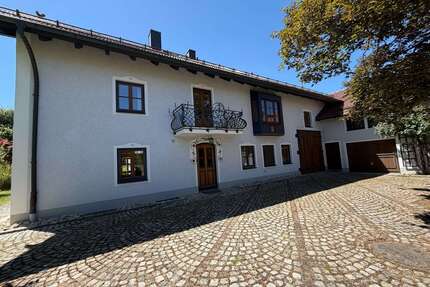 Haus zum Kaufen in Fraunberg 1.699.000,00 € 332 m²