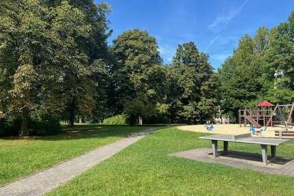 Wohnung zum Mieten in Zwickau 299,00 € 50 m²