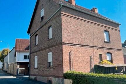 Haus zu Vermieten - 1.200,00&nbsp;EUR Kaltmiete, ca.&nbsp; 130,00&nbsp;m&sup2; in Aßlar (PLZ: 35614)