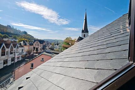 Kernsanierte 3-Zimmer-Dachgeschosswohnung mit Ausblick - Bad Schwalbach
