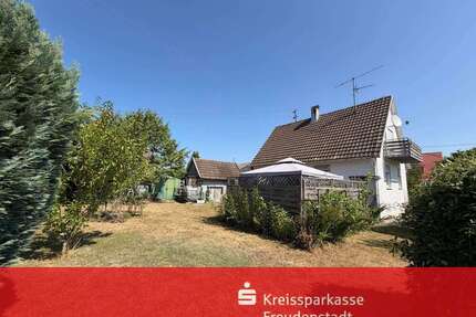 Haus zum Kaufen in Alpirsbach 115.000,00 € 87 m²