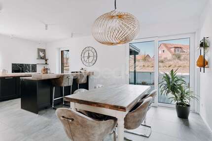 Haus zum Kaufen in Salzhausen Oelstorf 740.000,00 € 151 m² - Salzhausen / Oelstorf