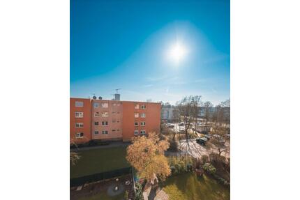 NEUER PREIS: Gepflegte 3,5-Zi. Wohnung mit Süd-Loggia & Weitblick - Wolfsburg Detmerode