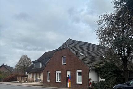 Einfamilienhaus in Emmerich- Elten, Liebhaberobjekt - Emmerich am Rhein