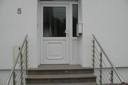Einfamilienhaus mit Scheune u. gr. Grundstück in Einbeck Odagsen